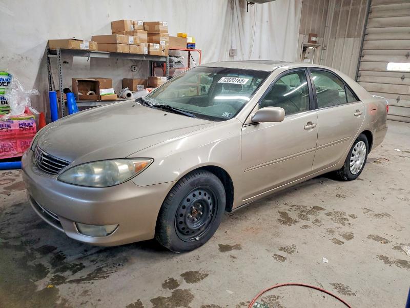 TOYOTA CAMRY LE 2005 with VIN 4T1BE30K65U402050 - Photo from auction