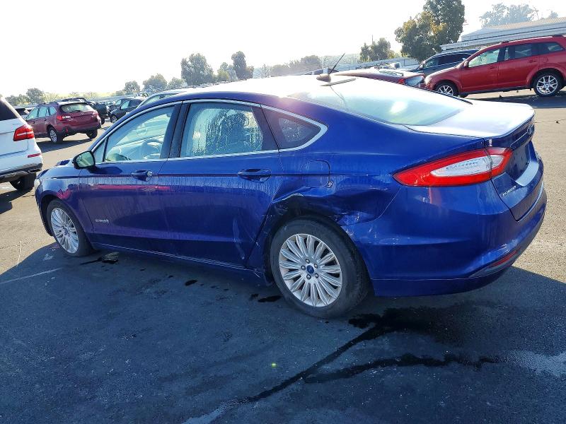 صورة رقم 2 من المزاد - 2015 FORD FUSION مع VIN 3FA6P0LU2FR195618