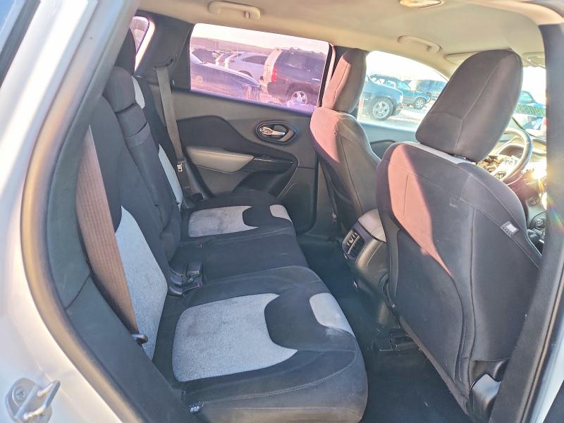Photo 11 from auction – 2014 JEEP CHEROKEE with VIN 1C4PJLAB6EW147831