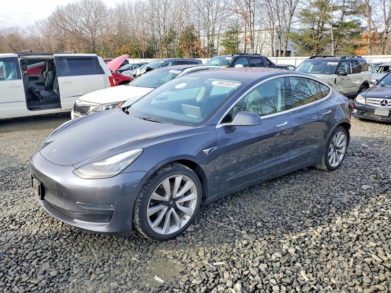 TESLA MODEL 3 2018 with VIN 5YJ3E1EB5JF121110 - Photo from auction