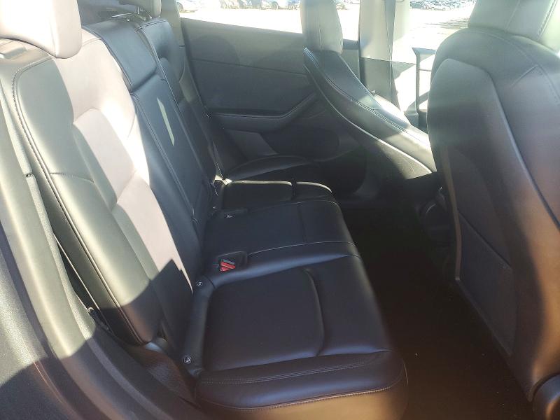 Photo 10 from auction – 2021 TESLA MODEL Y with VIN 5YJYGDEF2MF230536