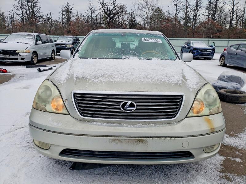 Photo 5 from auction – 2001 LEXUS LS 430 with VIN JTHBN30F110044475