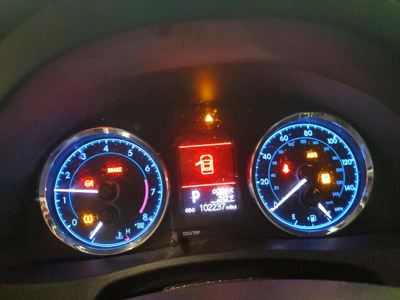 Photo 9 from auction – 2018 TOYOTA COROLLA with VIN 2T1BURHE3JC088535