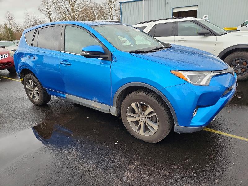 Photo 4 from auction – 2018 TOYOTA RAV4 ADVEN with VIN 2T3RFREV0JW753958