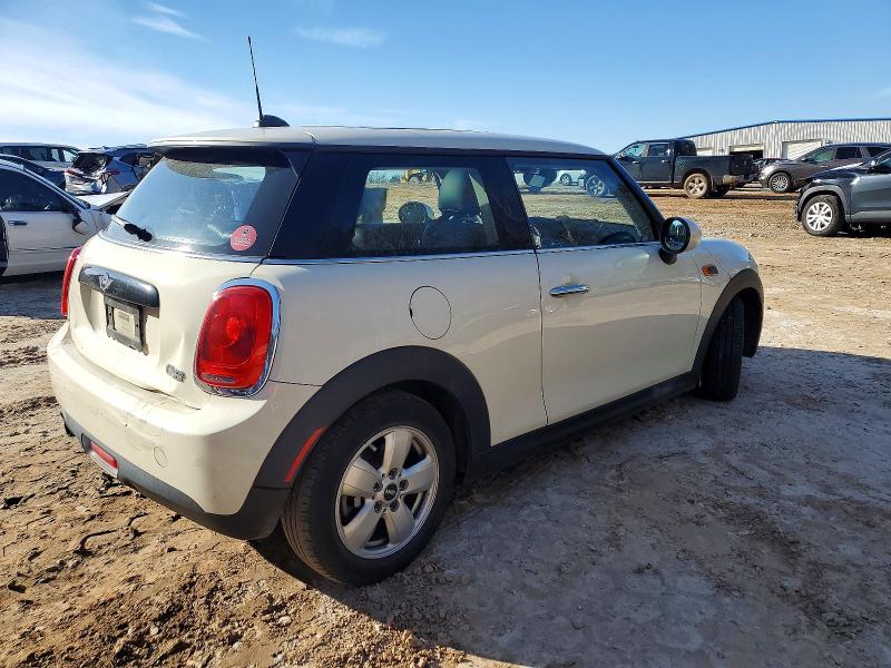 Photo 3 from auction – 2016 MINI COOPER with VIN WMWXP5C56G2D14720