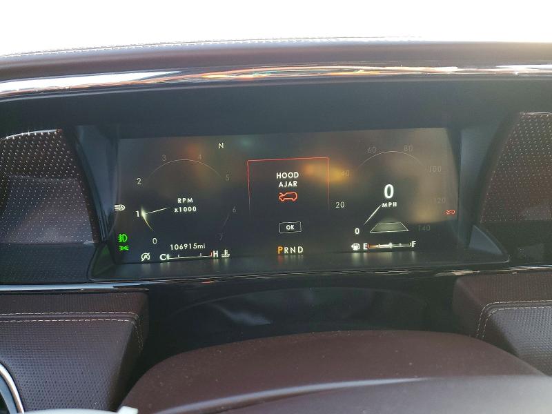 Photo 9 from auction – 2018 LINCOLN NAVIGATOR with VIN 5LMJJ2TT2JEL18105