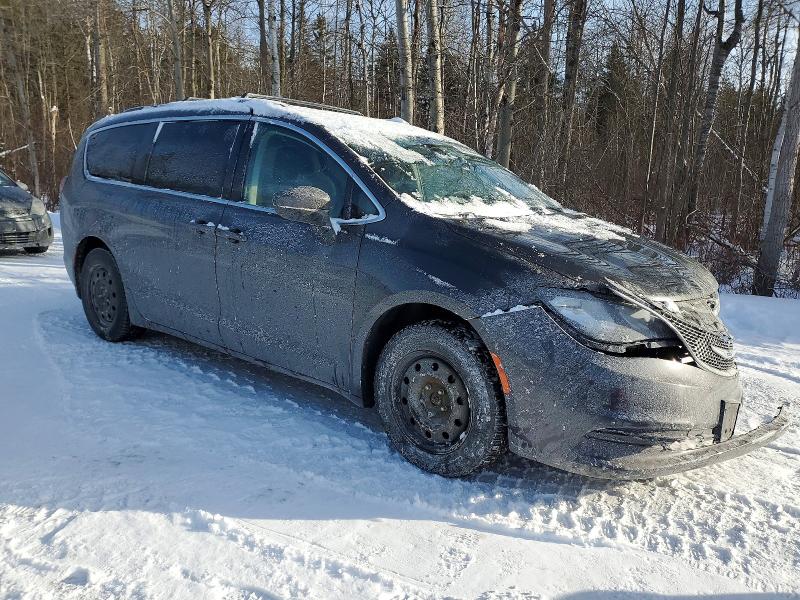Photo 4 from auction – 2017 CHRYSLER PACIFICA with VIN 2C4RC1CG6HR659506