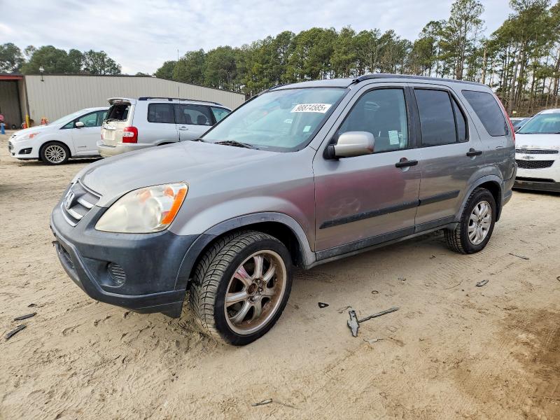 HONDA CR-V 2006 with VIN JHLRD68836C016518 - Photo from auction