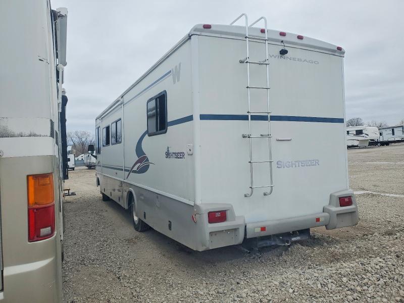Photo 3 from auction – 2003 WINNEBAGO MOTORHOME with VIN 1FCMF53S730A01869