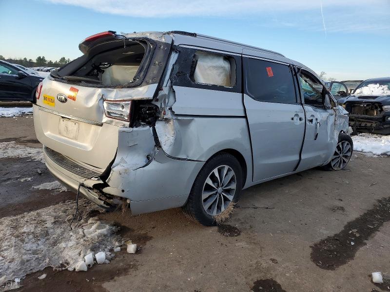 Photo 3 from auction – 2018 KIA SEDONA with VIN KNDMC5C1XJ6423399