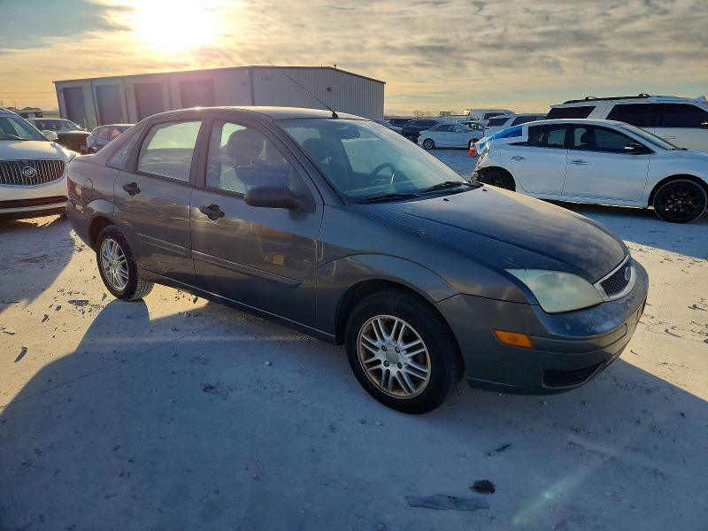 Photo 4 from auction – 2005 FORD FOCUS ZX4 with VIN 1FAFP34N65W275248