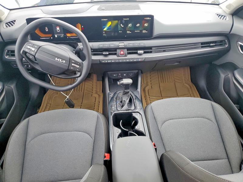Photo 8 from auction – 2025 KIA K4 with VIN 3KPFT4DE7SE209907