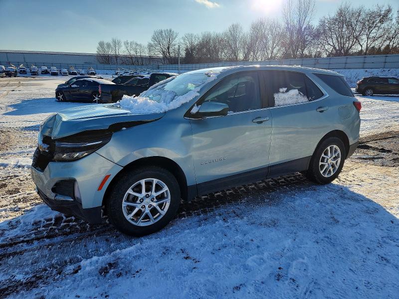 CHEVROLET EQUINOX LT 2022 with VIN 2GNAXUEV8N6127077 - Photo from auction