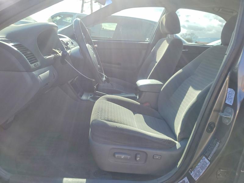 Photo 7 from auction – 2005 TOYOTA CAMRY with VIN 4T1BF32K55U603917