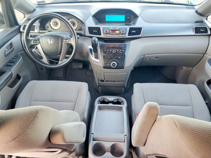Photo 8 from auction – 2011 HONDA ODYSSEY EX with VIN 5FNRL5H44BB084914
