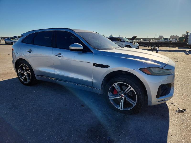 Photo 4 from auction – 2017 JAGUAR F-PACE S with VIN SADCM2BV7HA059157