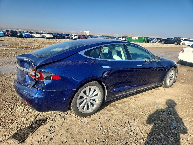 Photo 3 from auction – 2018 TESLA MODEL S with VIN 5YJSA1E23JF245867