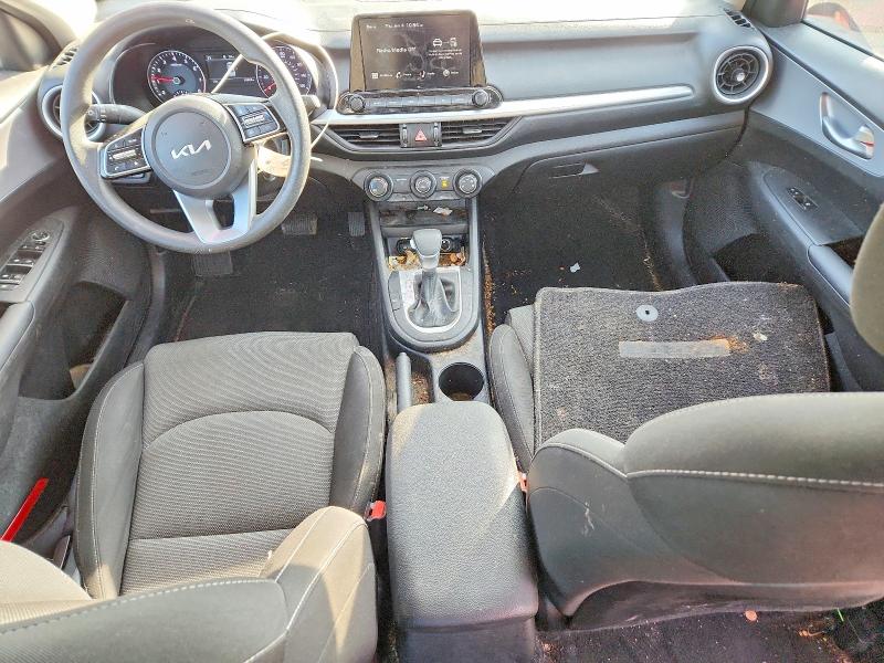 Photo 8 from auction – 2023 KIA FORTE with VIN 3KPF24AD1PE541881