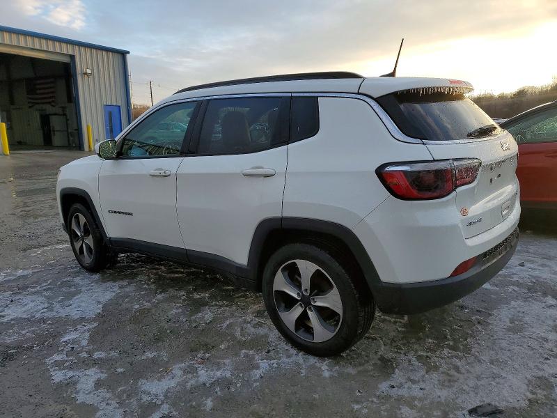 Photo 2 from auction – 2017 JEEP COMPASS LA with VIN 3C4NJDBB8HT620649