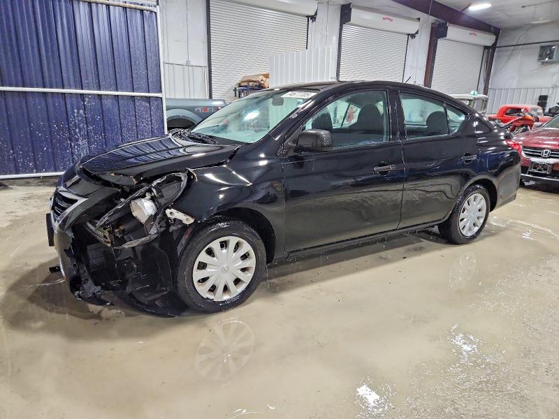 NISSAN VERSA S 2015 with VIN 3N1CN7APXFL811869 - Photo from auction