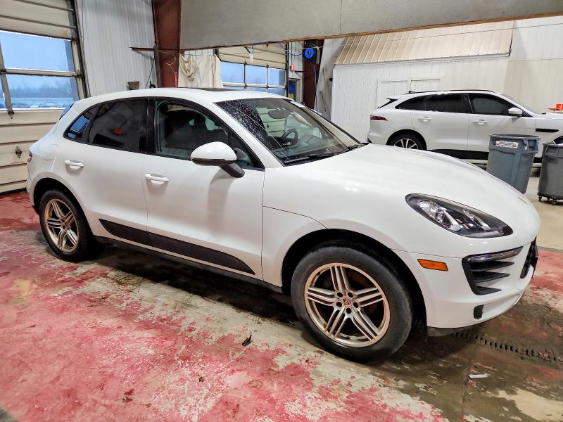 Photo 4 from auction – 2018 PORSCHE MACAN with VIN WP1AA2A59JLB01849