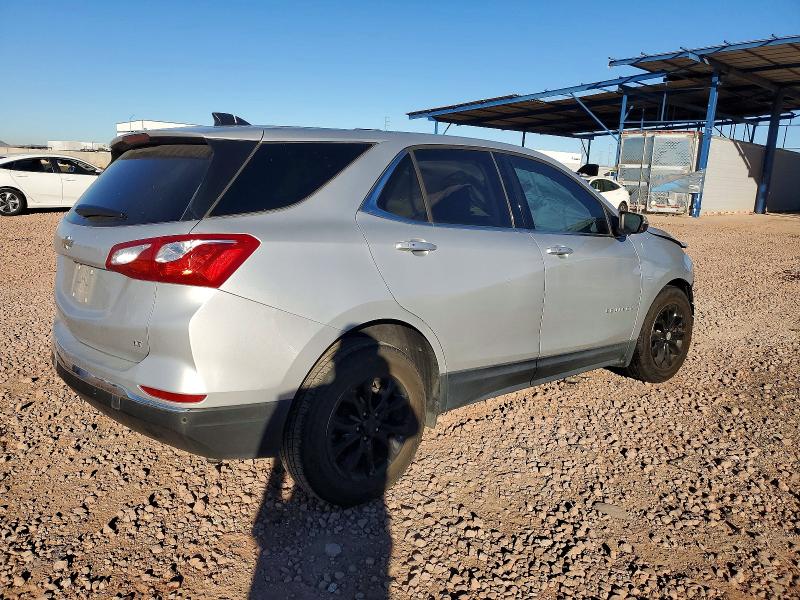 Photo 3 from auction – 2019 CHEVROLET EQUINOX LT with VIN 2GNAXKEV4K6224759