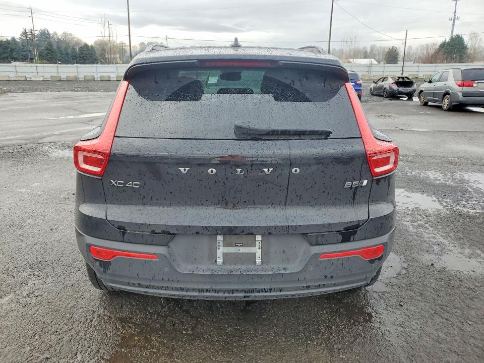 Photo 6 from auction – 2023 VOLVO XC40 ULTIM with VIN YV4L12UX0P2099055