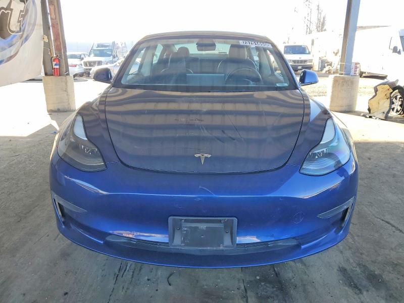 Photo 5 from auction – 2022 TESLA MODEL 3 with VIN 5YJ3E1EB5NF177747