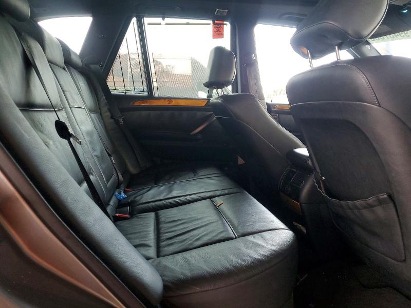 Photo 10 from auction – 2004 BMW X5 3.0I with VIN 5UXFA13584LU37252