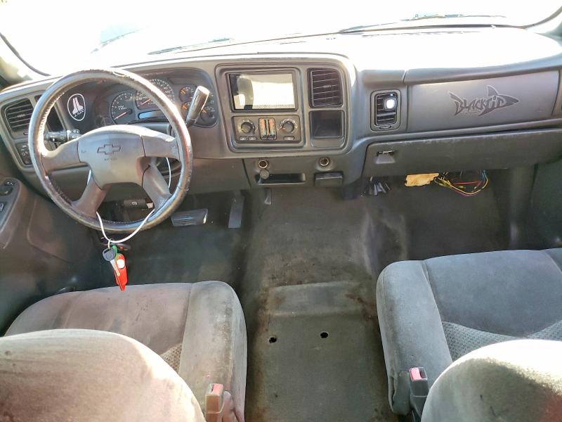 Photo 8 from auction – 2006 CHEVROLET SILVERADO with VIN 1GCEC19V36Z132806