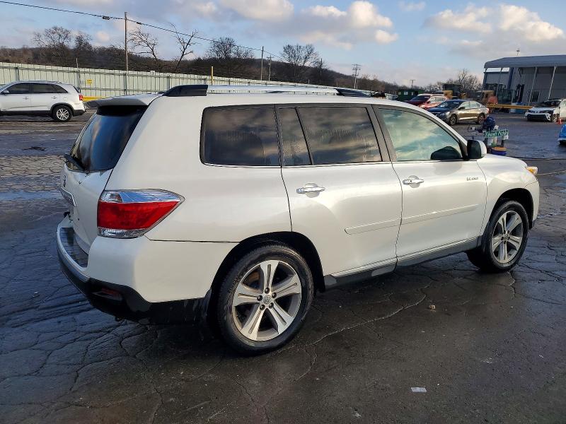 Photo 3 from auction – 2011 TOYOTA HIGHLANDER with VIN 5TDYK3EH5BS048588