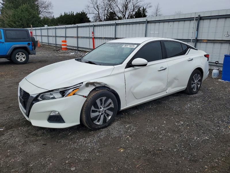 NISSAN ALTIMA S 2020 with VIN 1N4BL4BV4LC184075 - Photo from auction