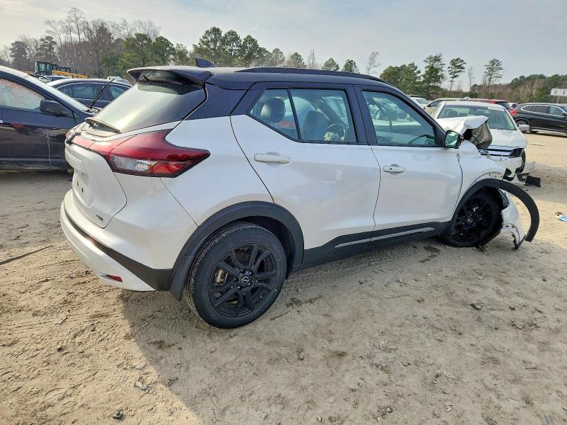Photo 3 from auction – 2023 NISSAN KICKS SR with VIN 3N1CP5DVXPL474601