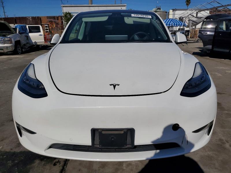 Photo 5 from auction – 2022 TESLA MODEL Y with VIN 7SAYGDEE6NF351825