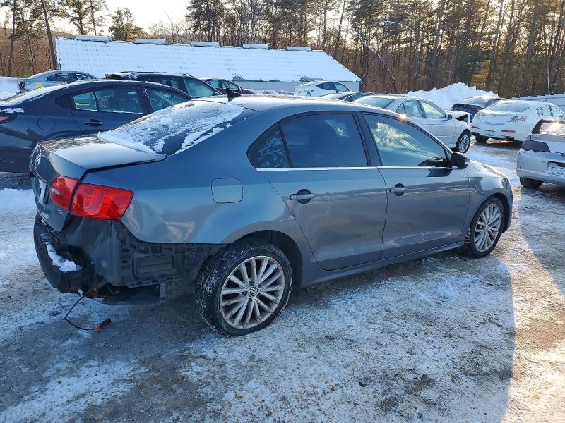 Photo 3 from auction – 2013 VOLKSWAGEN JETTA with VIN 3VWLL7AJ2DM354137