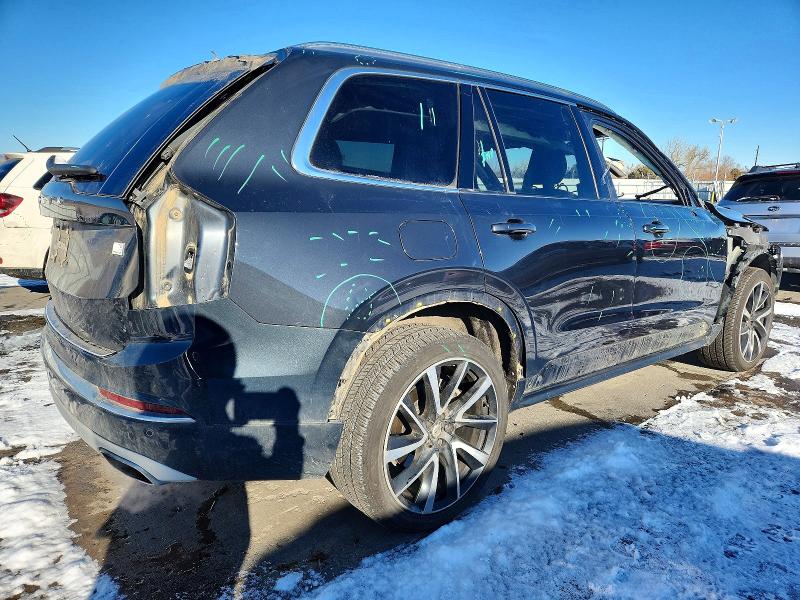 Снимка 3 от търг – 2021 VOLVO XC90 T8 RE с VIN YV4BR0CKXM1679543