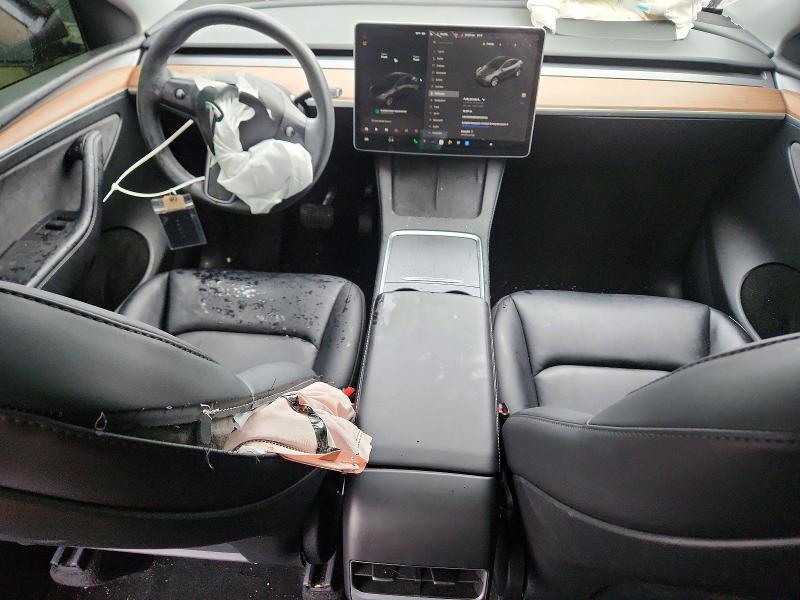 Photo 8 from auction – 2024 TESLA MODEL Y with VIN 7SAYGAEEXRF003742