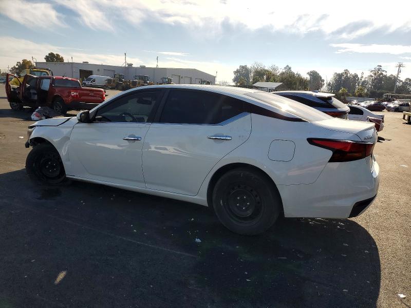 Photo 2 from auction – 2021 NISSAN ALTIMA with VIN 1N4BL4BV2MN347313