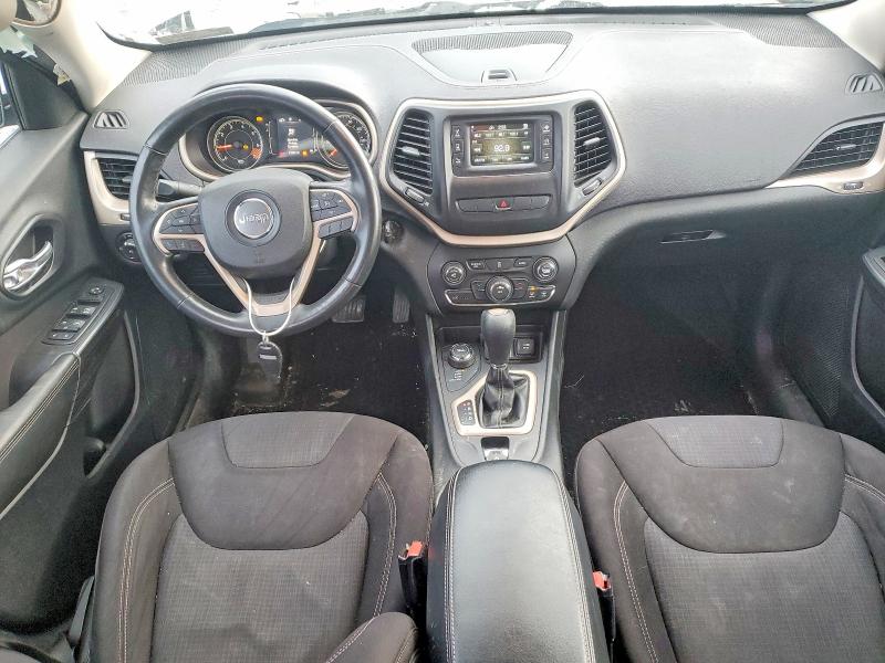 Photo 8 from auction – 2015 JEEP CHEROKEE with VIN 1C4PJMCB0FW534136