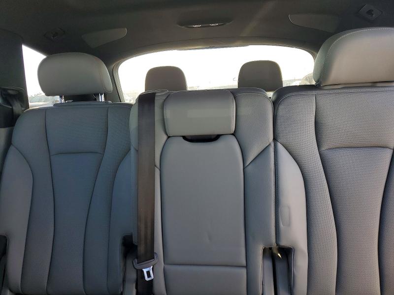 Photo 10 from auction – 2019 AUDI Q7 PREMIUM with VIN WA1LAAF7XKD046784