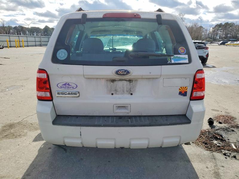 Photo 6 from auction – 2011 FORD ESCAPE XLS with VIN 1FMCU0C72BKA90880