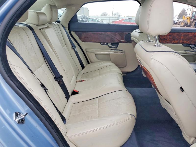 Photo 10 from auction – 2011 JAGUAR XJL with VIN SAJWA2GB5BLV10552