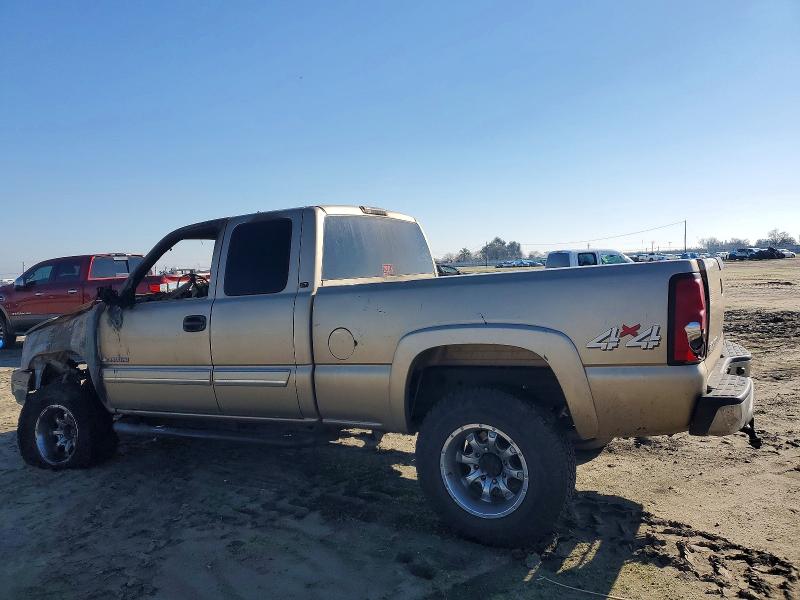 Photo 2 from auction – 2004 CHEVROLET SILVERADO with VIN 1GCHK29U54E235114