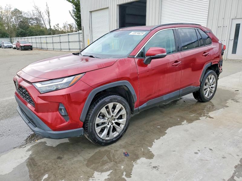 TOYOTA RAV4 2022 with VIN 2T3C1RFV8NW214643 - Photo from auction