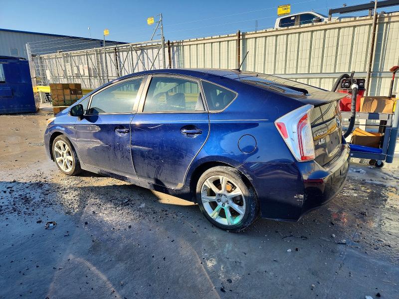 Photo 2 from auction – 2013 TOYOTA PRIUS with VIN JTDKN3DU0D1688980