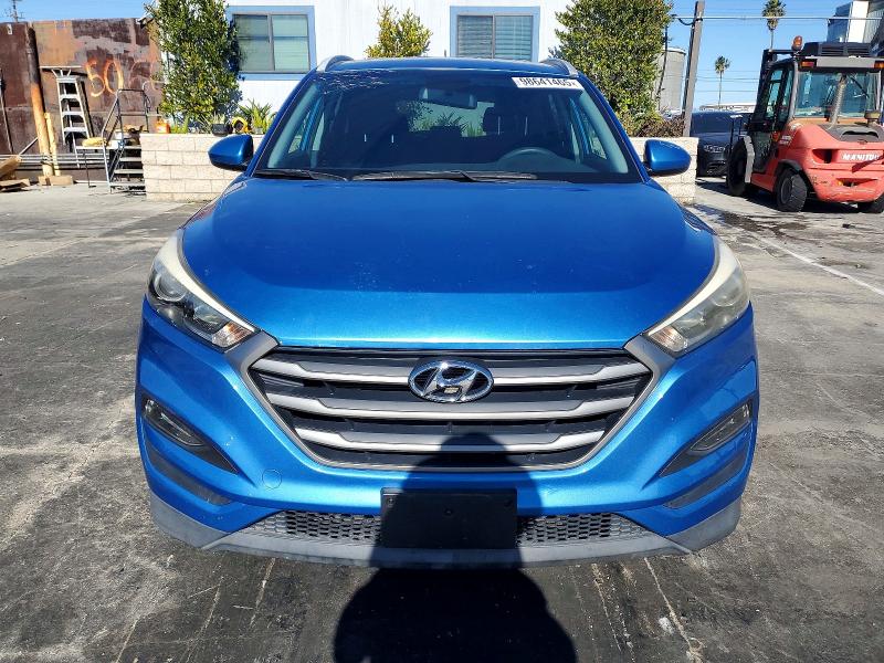 Photo 5 from auction – 2016 HYUNDAI TUCSON LIM with VIN KM8J33A43GU239409