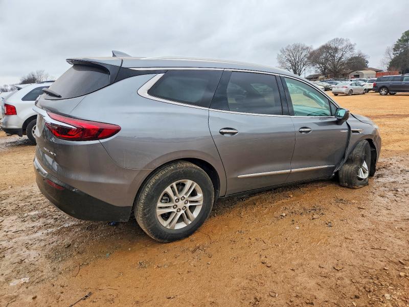 Photo 3 from auction – 2018 BUICK ENCLAVE with VIN 5GAERBKW8JJ261396
