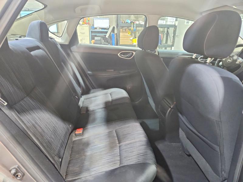 Photo 10 from auction – 2017 NISSAN SENTRA S with VIN 3N1AB7AP6HL637365