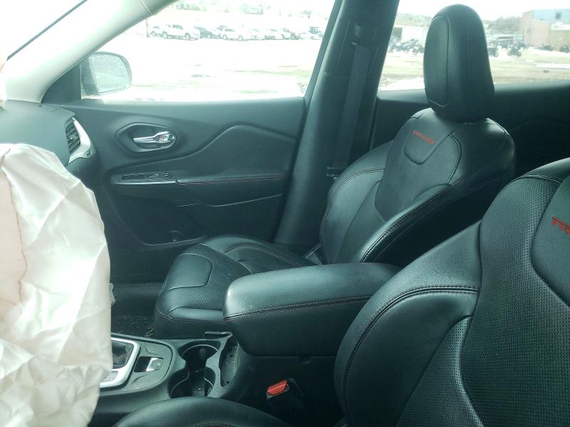 Photo 7 from auction – 2016 JEEP CHEROKEE T with VIN 1C4PJMBS5GW220372