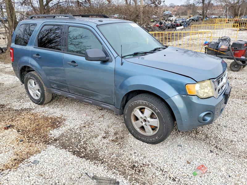 Photo 4 from auction – 2010 FORD ESCAPE XLT with VIN 1FMCU0D75AKB56335